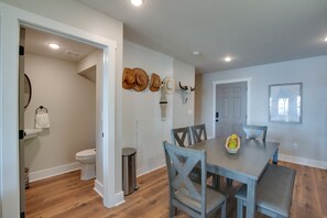 Dining - Yellowstone-Inspired Rustic Cabin with Lake Views, Hot Tub, and Western Charm (Scottsboro)