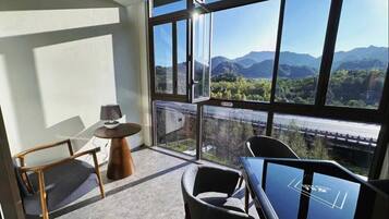 Ropa de cama de alta calidad, edredón, camas Tempur-Pedic y wifi gratis