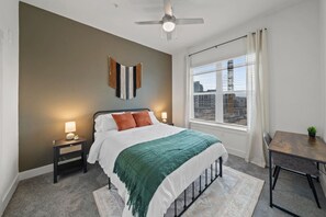 1 bedroom, desk, iron/ironing board, free WiFi