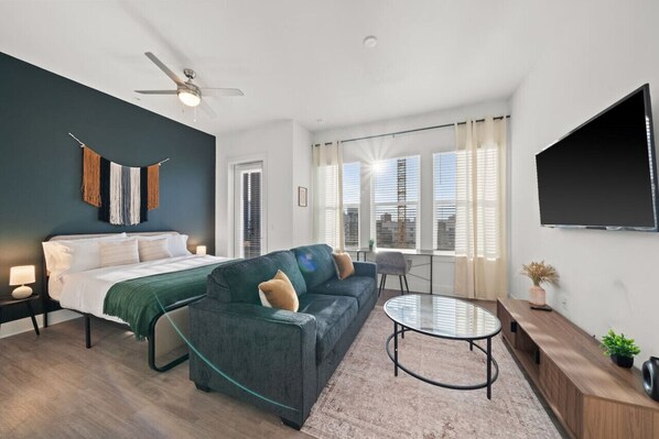 1 bedroom, desk, iron/ironing board, free WiFi