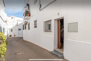 Exterior detail - La Casa Manzanilla - Casa con Vistas al mar en el Centro de Conil (Conil de la Frontera)