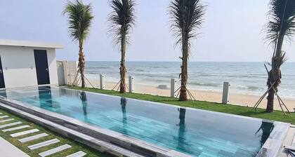 TerraCotta Beachfront Villa Phan Thiet