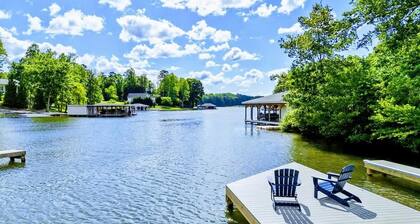 5BR Lakefront Lake Anna, Hot Tub, Pool, Beach