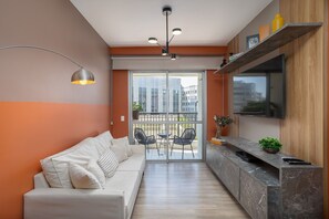 Comfort-Apartment | Wohnbereich | Fernseher