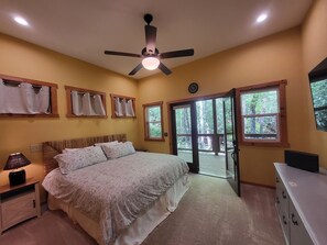 4 chambres, bureau, Wi-Fi gratuit, draps fournis