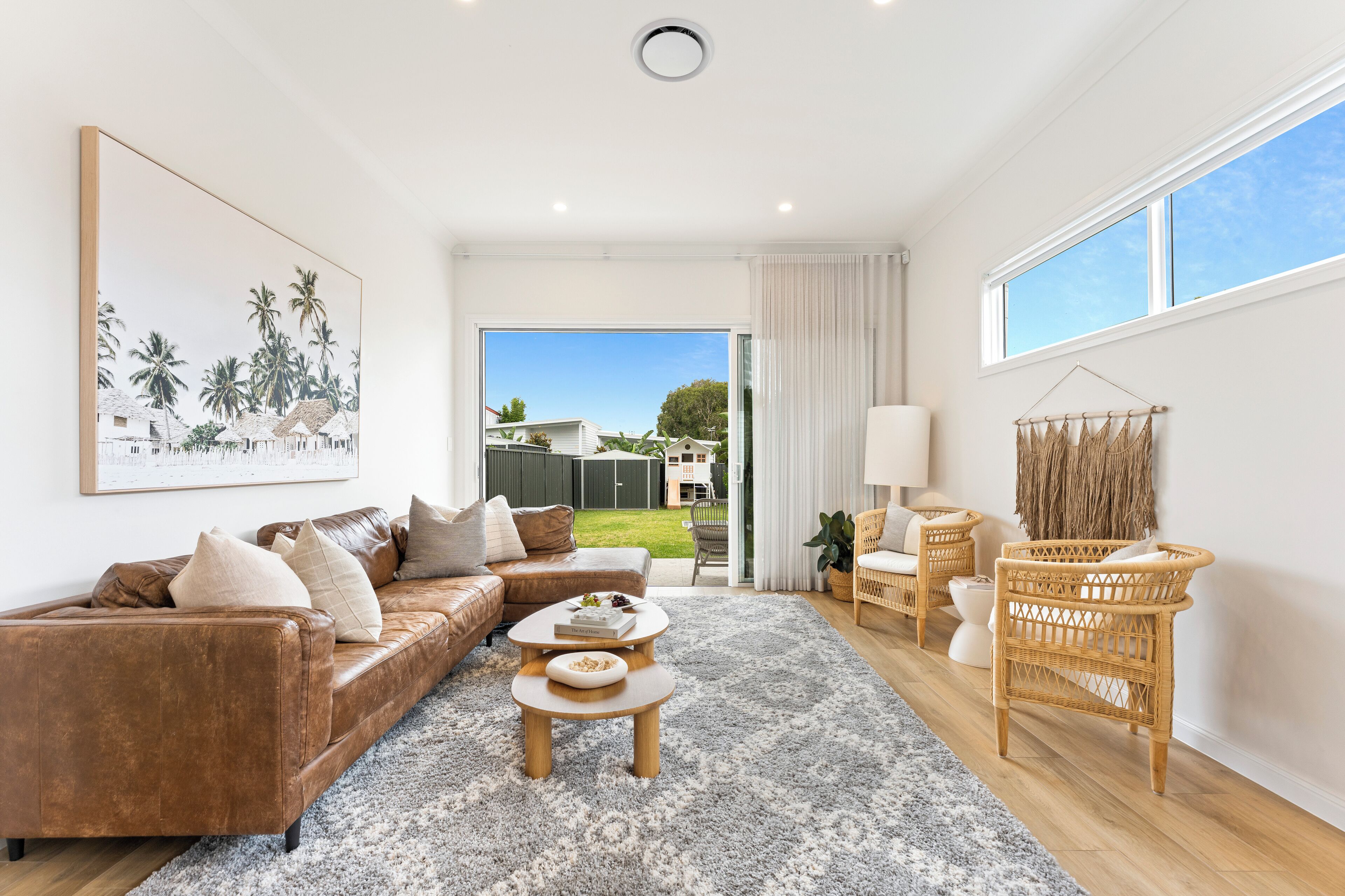 Una Smart TV, libros