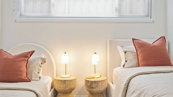 4 dormitorios, escritorio, tabla de planchar con plancha y wifi gratis