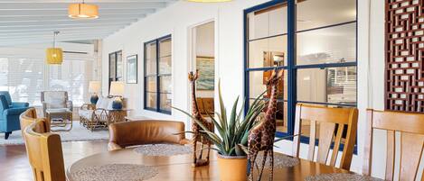 Casa, 3 habitaciones, alberca privada, vista al río | Comedor