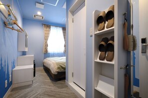 Iron/ironing board, free WiFi - Four Stories Hotel Maihama Tokyo Bay (Urayasu)