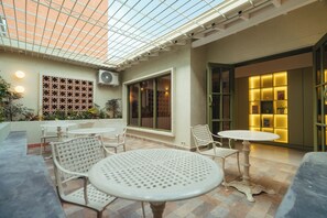 Terrace/patio - Hotel Botique Roomzz Laureles (Medellín)