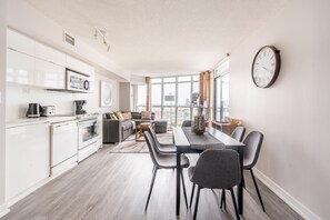 Interior - GLOBALSTAY. Elegant Downtown Condo with Balcony (Toronto/Canada)