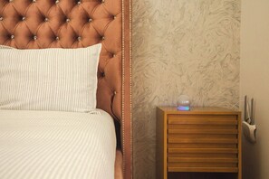 3 bedrooms, iron/ironing board, WiFi, bed sheets - Live Peninsula House (Ensenada)