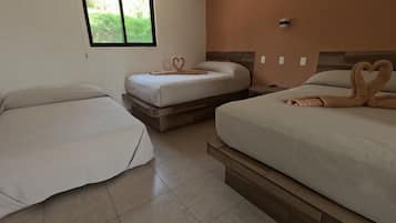 Habitación familiar, vista al jardín