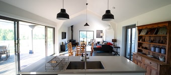 Ravenscroft Cottage - Three Bedroom House, Sleeps 6