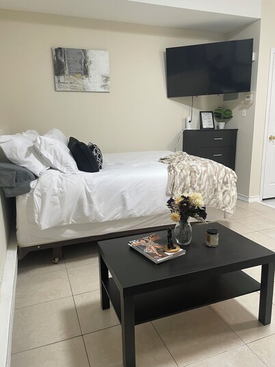 Modern Cozy Studio Apartment