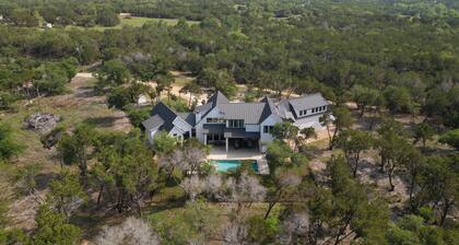 Luxe Farmhouse w/ Pool and Spa on 4 Acres