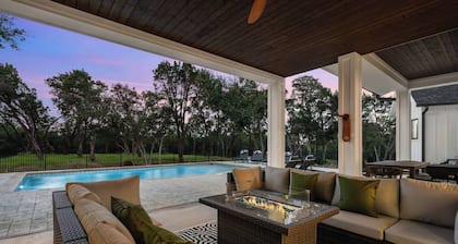 Luxe Farmhouse w/ Pool and Spa on 4 Acres