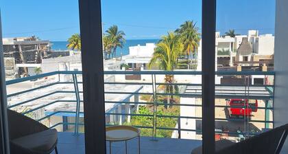 3. Vista al mar turquesa.