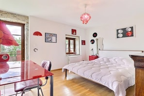 3 chambres, Wi-Fi, draps fournis