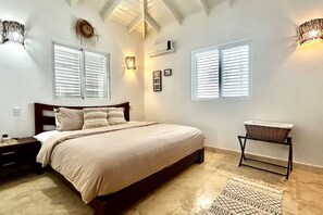 4 bedrooms, iron/ironing board, WiFi, bed sheets - * Villa 4BR 3.5baths-pool/Jacuzzi+Starlink WiFi * (Las Terrenas)