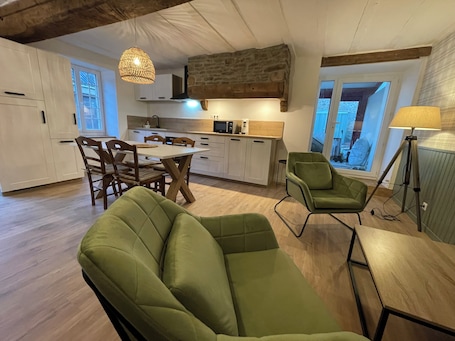 内装. Le Marlo gîte in the bay of Mont Saint Michel