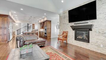 Smart TV, fireplace, video games