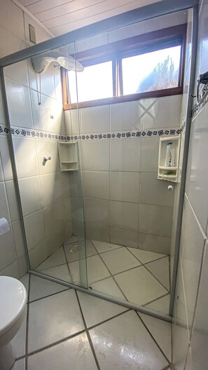 Bathroom - Webi Coliving - João Paulo (Florianópolis)