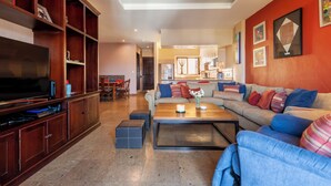 Unclassified image, 5 of 37, button - Caracol 37 Luxury Condo (San Miguel de Allende)
