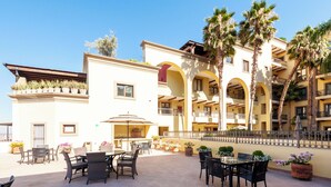 Unclassified image, 4 of 37, button - Caracol 37 Luxury Condo (San Miguel de Allende)