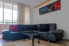 Classic Apartment, Balcony, City View - HOTEL CASA BLANCA (Medellín)