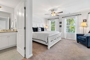 3 habitaciones, escritorio, wifi gratis y ropa de cama 