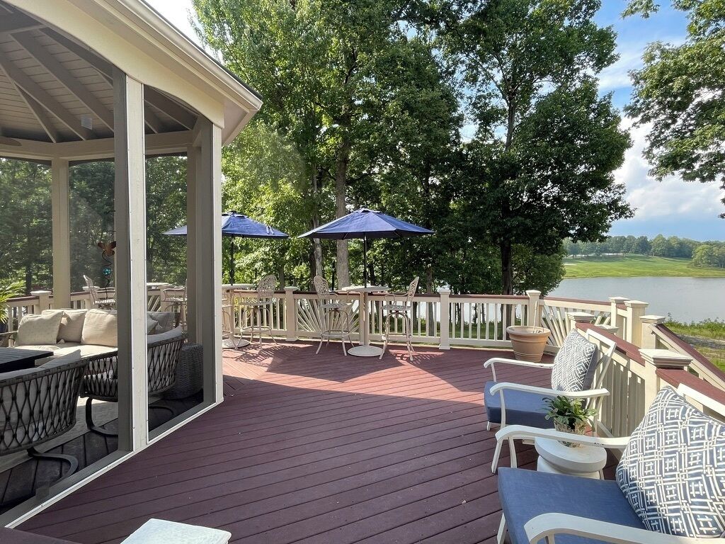 Perfect for LPGA Solheim Cup! Large Family Getaway, Lake, NatureTrail, Wineries!