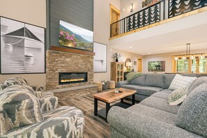 TV connectée, cheminée, jeux vidéo