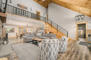 TV connectée, cheminée, jeux vidéo