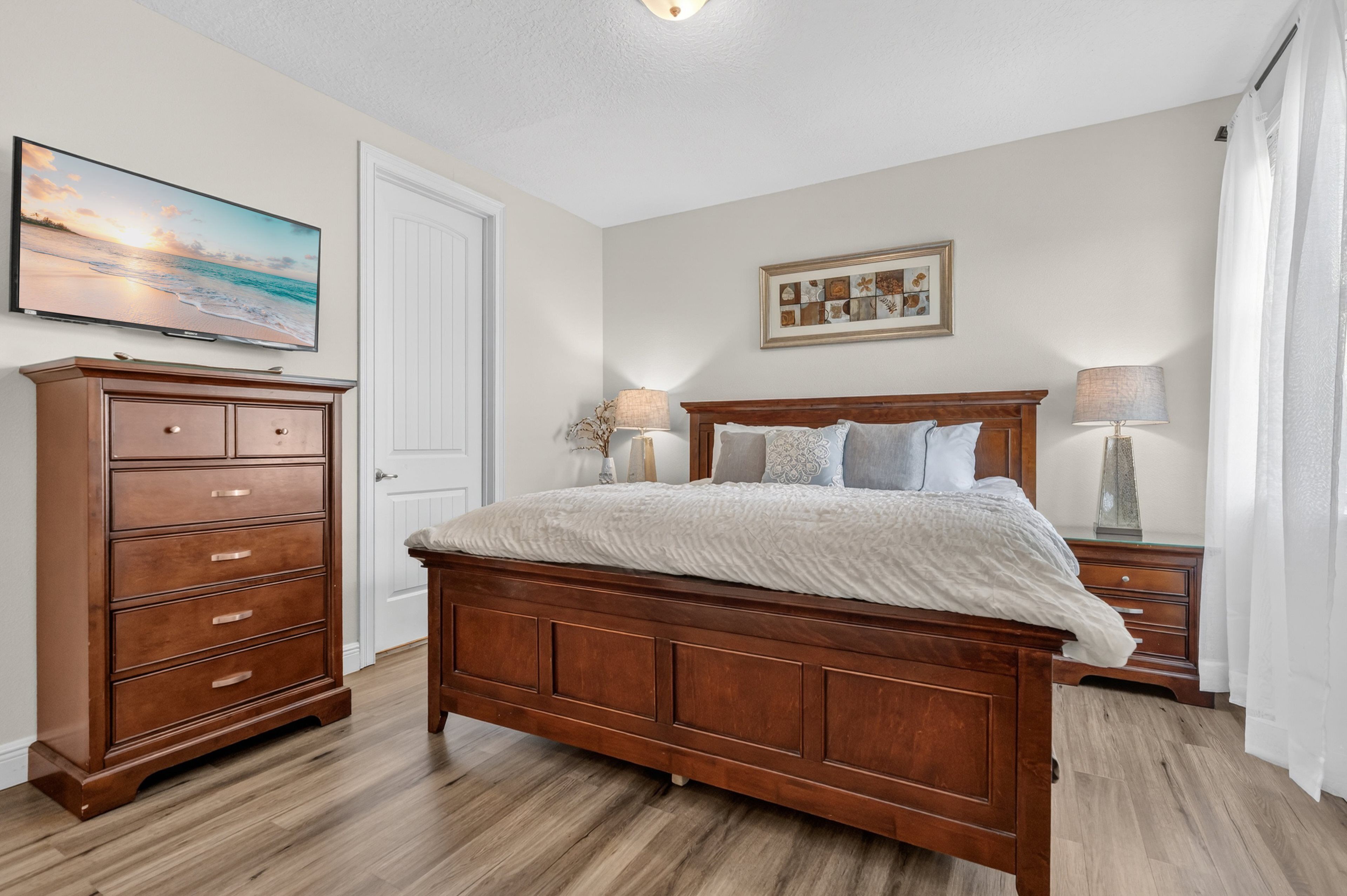 11 bedrooms, iron/ironing board, WiFi, bed sheets