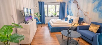 Noble Studio | 1 Min to HBF