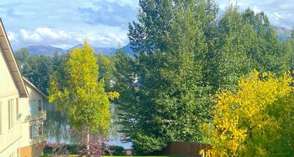 Reflection Lake in UMED District: a tranquil setting in midst of an active city