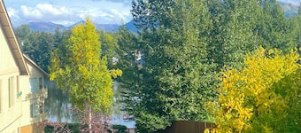 Reflection Lake in UMED District: a tranquil setting in midst of an active city
