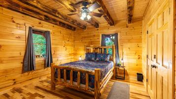 5 bedrooms, free WiFi, bed sheets