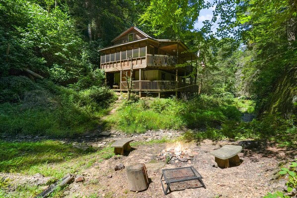 Property grounds - Woodland View - Hidden Falls Retreat (Rockbridge)