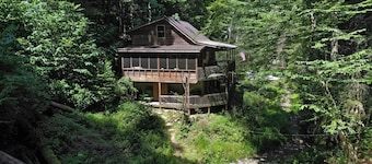 Hidden Falls Retreat | Hocking Hills, Waterfall