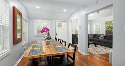 Cottage By UF - Walk to Stadiums, Campus and Midtown