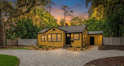 Cottage By UF - Walk to Stadiums, Campus and Midtown