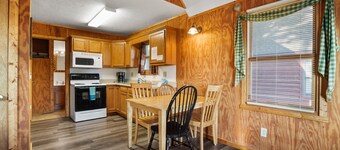 Retreat Cabin #6 | Hocking Hills, 2BR Cabin