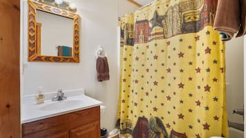 Shower, towels, soap, toilet paper