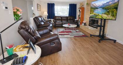 Ranch-tastic 3-bedroom house in charming Gahanna with AC, WiFi Aug 2024 updates