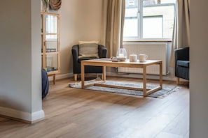 Ferienhaus, Gartenblick | Wohnbereich