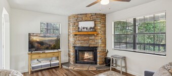 Little Mountain Cabin - 3-Bedroom Retreat with Hot Tub, Fire Pit, Games, and Serene Nature Views