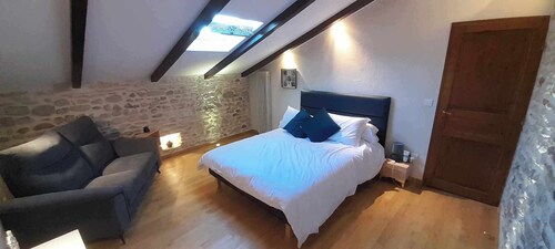 Maison de vacances 'L'Oustau De Maître Potager' avec terrasse privée, jardin privé et Wi-Fi