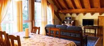 Apartment 'Kabila Enea 1' with Mountain View, Private Garden and Wi-Fi